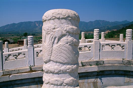 Östliche Qinggräber bei Peking