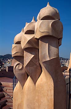 Schornsteine auf Casa Mila, Barcelona